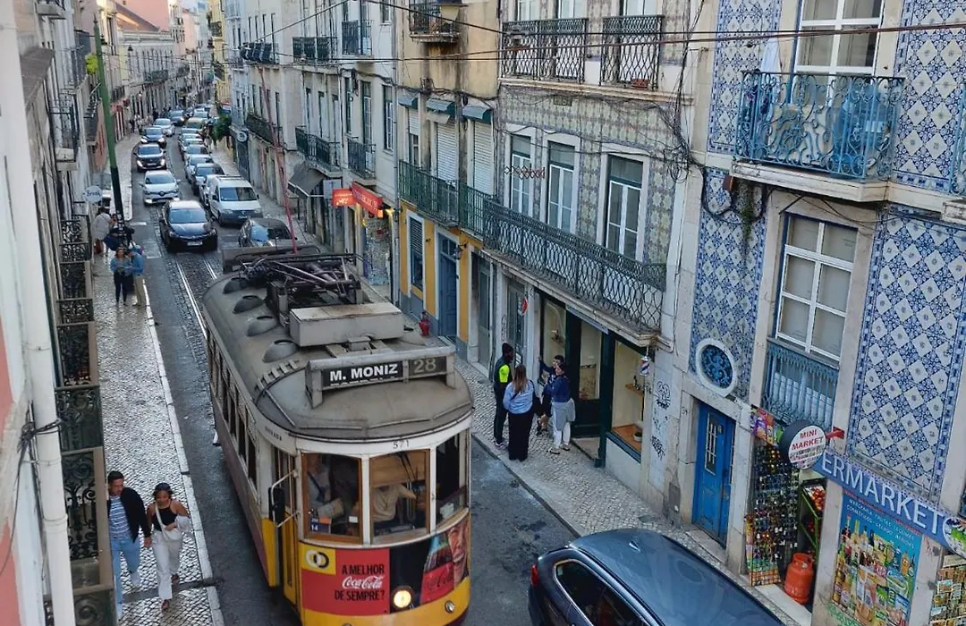 Apartment In The Heart Of Lisbon-1