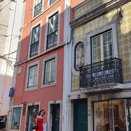 Apartment In The Heart Of Lisbon-2